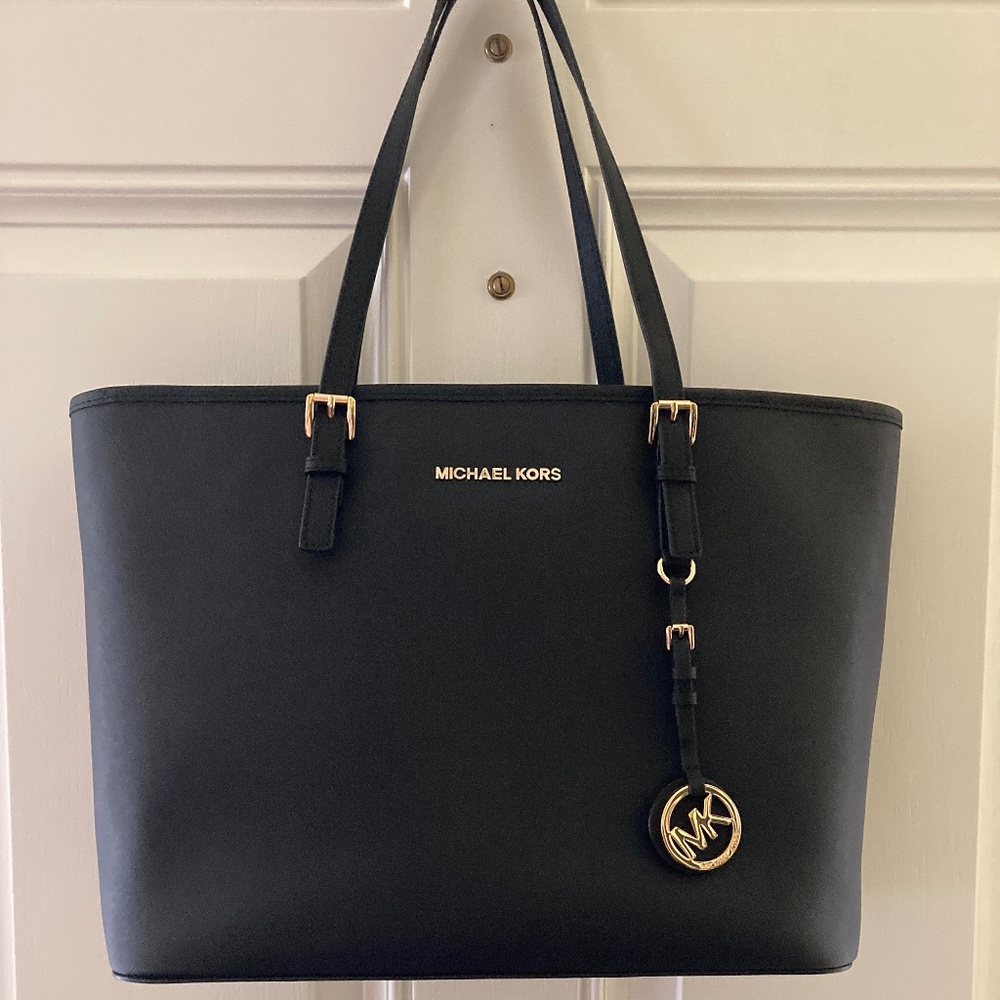 Michael Kors Black Saffiano Leather Large Jet Set Travel TZ Tote/$278 RETAIL/NEW
